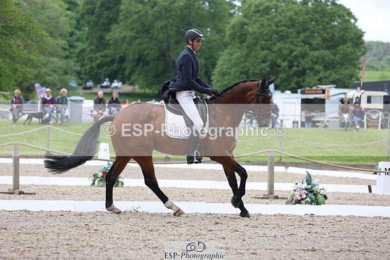 240523-103813-03355 - 213-GLOBAL_KARINA-Hector_Payne