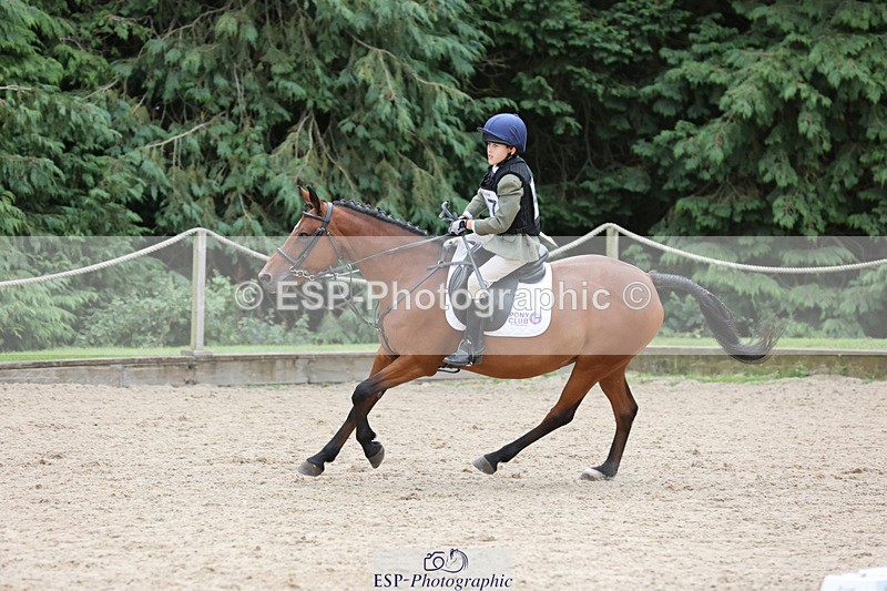 240823X-141209-18243 - 70cm R1 13.45 to 15.30