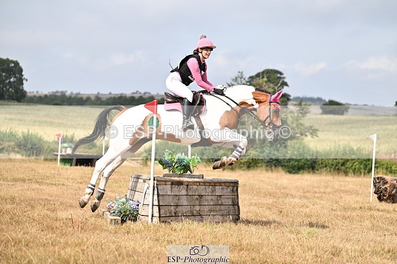 250824A-130336-36989 - 2085-Izabelle.Woodman