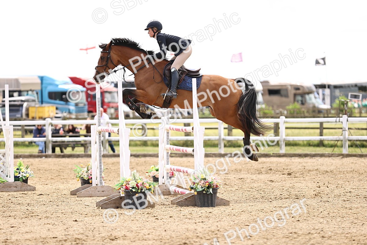 SBM_003658 - Class 22 - Senior Foxhunter 1.20m