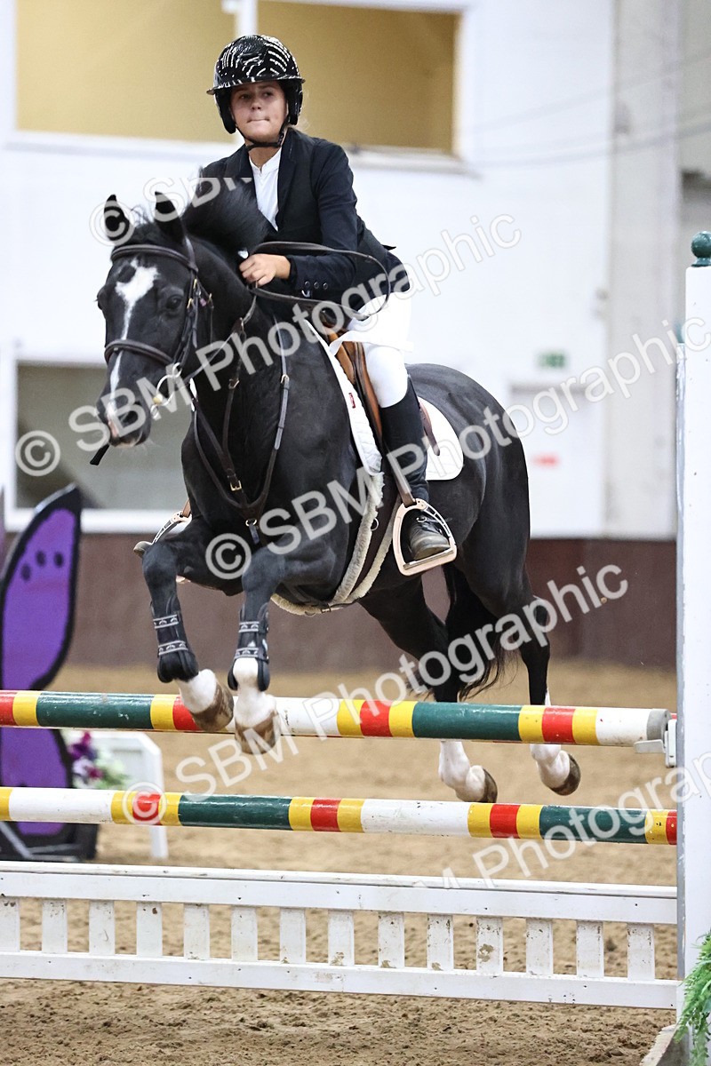 SBM_001147 - Class 5 - Blue Chip Pony Newcomers 1.00m Open