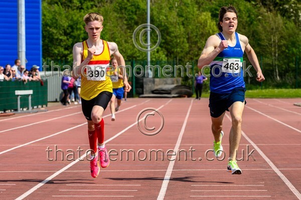 West25Sat-927615 - Track Male