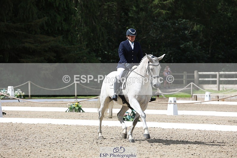 230812-114404-03841 - Cls 5 Novice Bronze 11.15 to 12.50 break