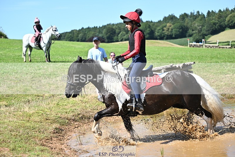 240729B-150323-03092 - Abbie's Group XC