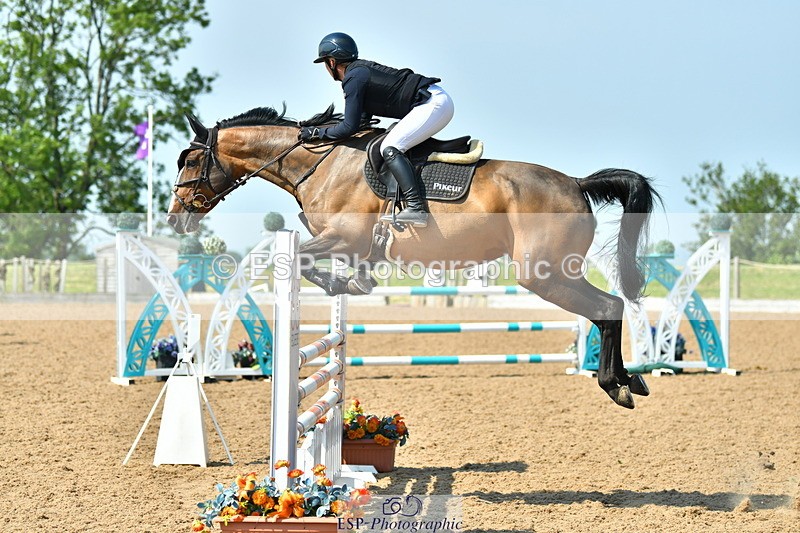 230609A-103443-00118 - Cls 1 Snr 1.05m & 1.10m Open