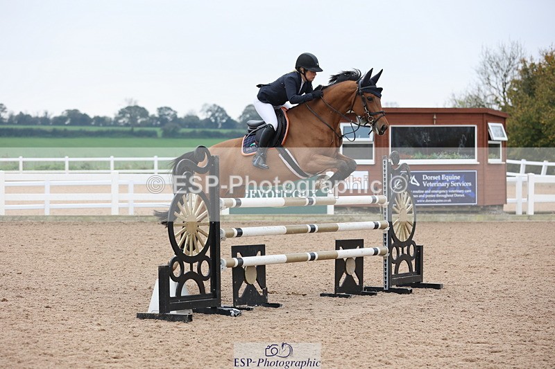 241101A-120138-01594 - FRI Cls 5 Newcomers and 1.10m Open