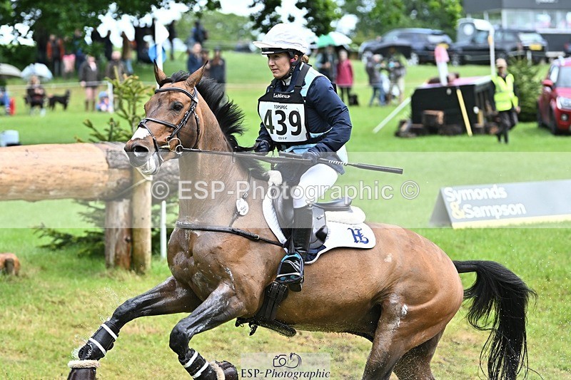 240526-132409-22846 - 439-HILDARE_EASTON_D'ECLIPSE-Danielle_Mccormack