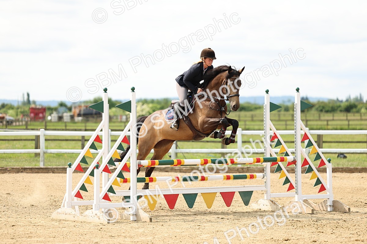 SBM_004506 - Class 16 - Senior British Novice - 90cm