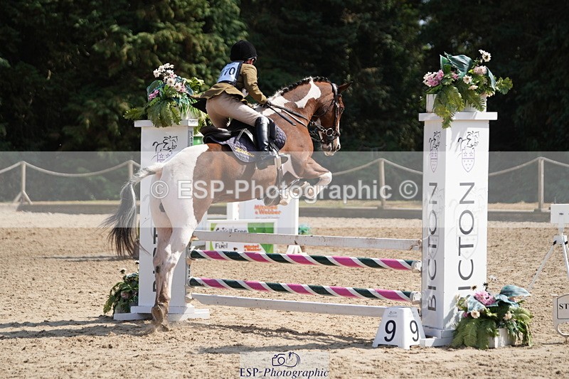 250824A-142315-38326 - 2170-Willem.Peaty-Jacob's.Cracker