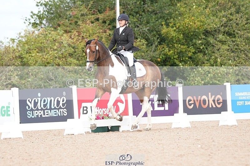 250906-110735-01950 - 026-Alison.McCarthyFarleaze.Lady.Sylvia