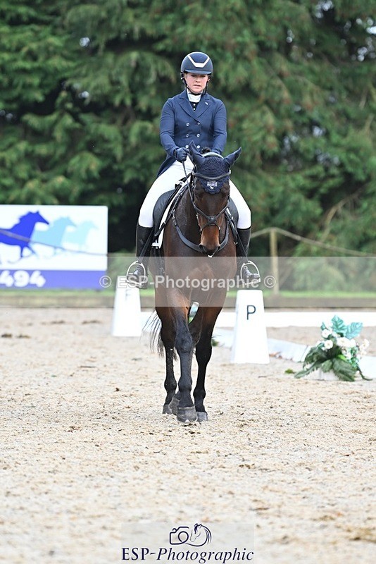 231019-100128-01305 - 030-MONBEG.SHELBY-Kat.Raybould-DR