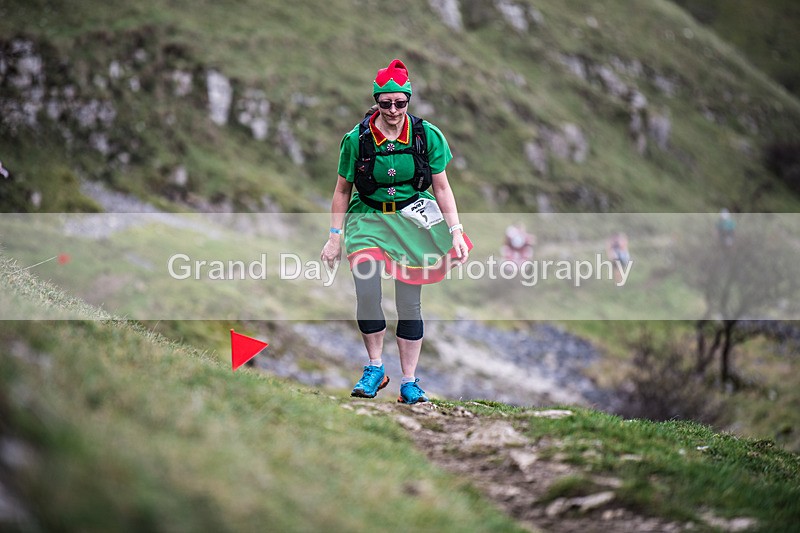 Litton-924 - Litton Christmas Cracker Fell Race (Limestone Series) Sunday 14th December 2025
