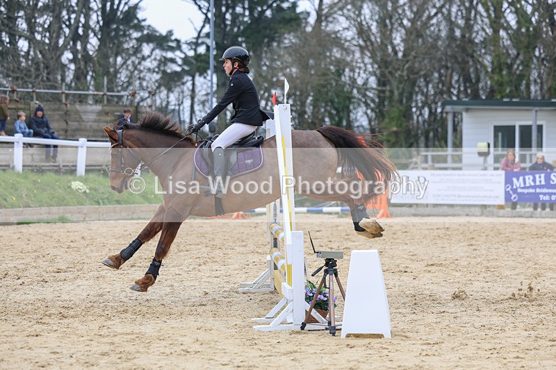 3E7A8175 - Class 11: Junior 70cm