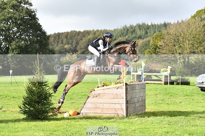 231020-121220-08513 - 044-COOLEY.ON.THE.CARDS-Charlotte.Cooke-XC