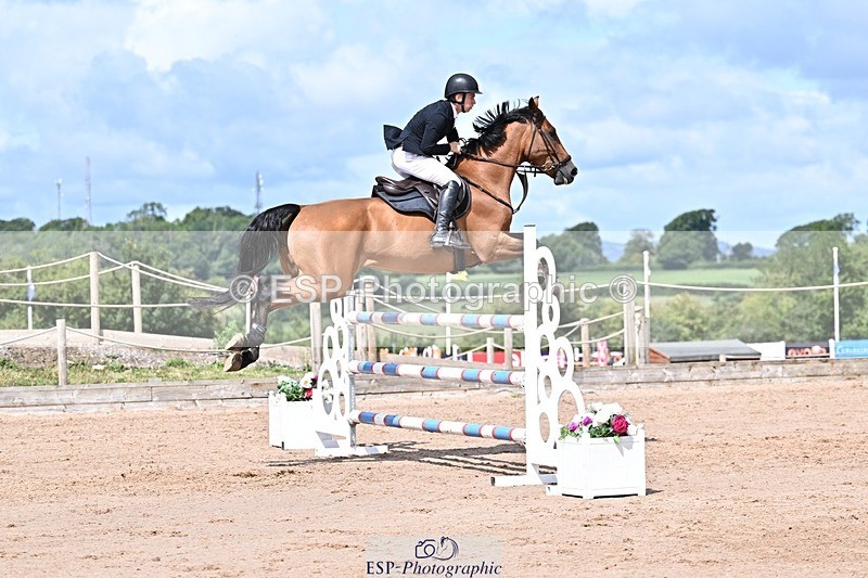 250731-113133-00583 - Cls 02 Snr Fox 1st Rnd