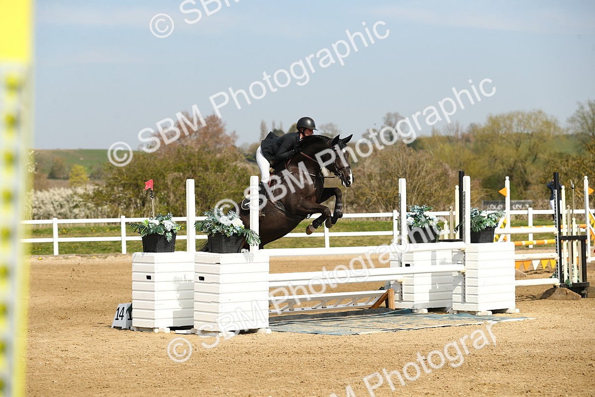 SBM_002462 - Class 10 - Senior Newcomers - 1.10m