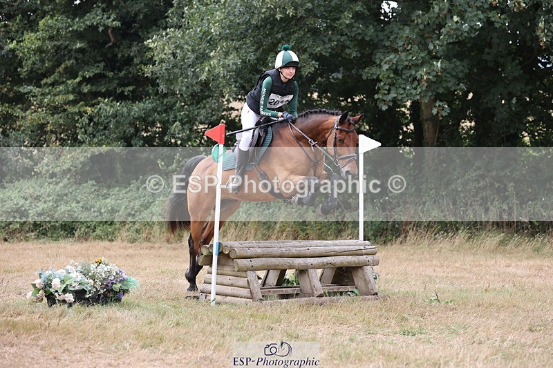 250824A-124530-36721 - 2012-Ruby.Gay-West.Coast.Bressie