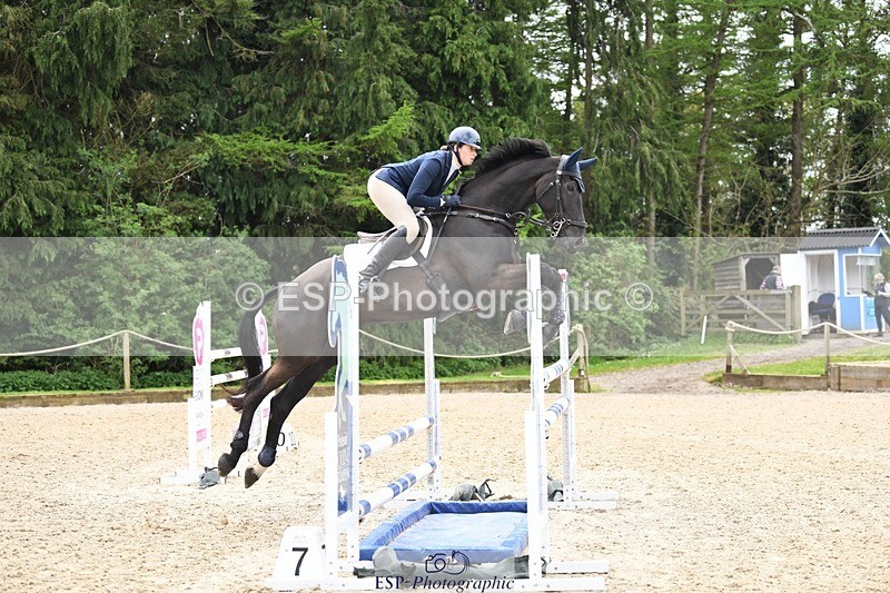 240414-135915-03665 - Cls 05A&B Snr Fox & 120 Open