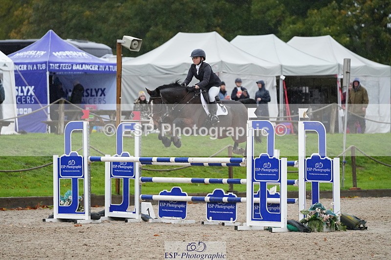 261024A-110206-19227 - B-162-Milly.Assheton