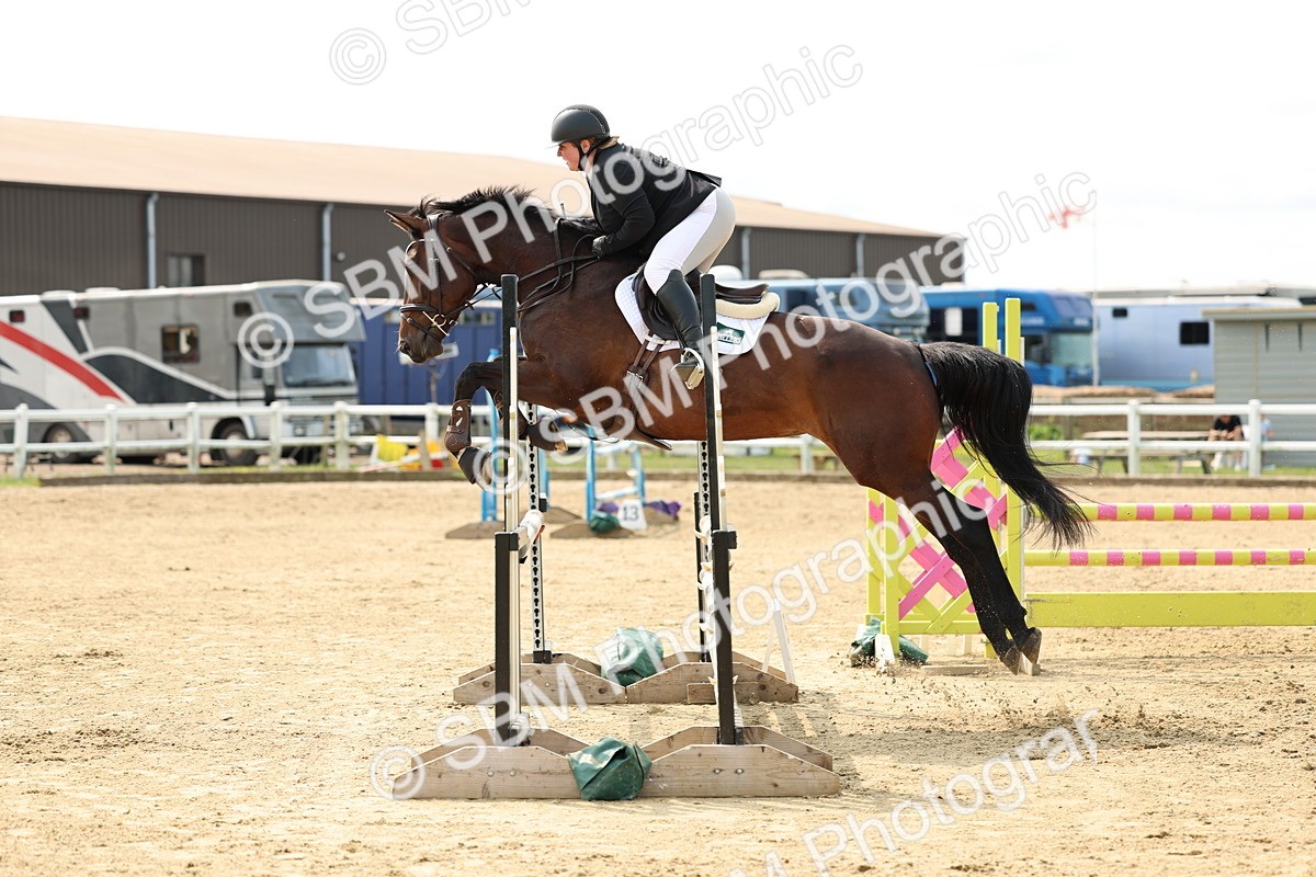 SBM_004423 - Class 16 - Senior British Novice - 90cm