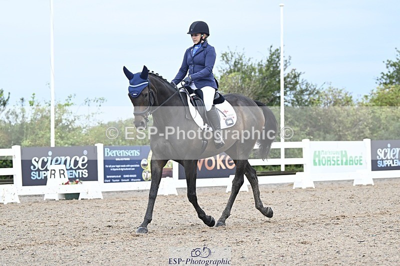 250907-110623-06496 - 033-Caroline.HeardNever.Wait