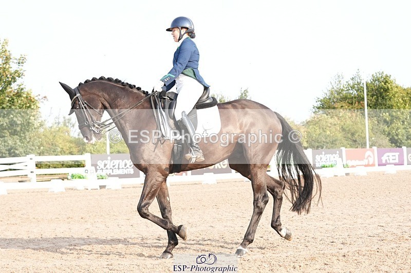 250817-084200-07300 - 144-Hayley.JamesKingstone-W