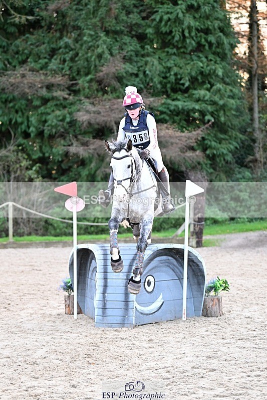 241117-155335-04925 - Cls 4 100-105cm