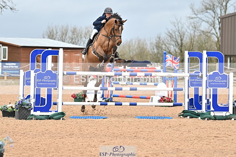 240315A-123100-00946 - Cls 3 Snr Foxhunter