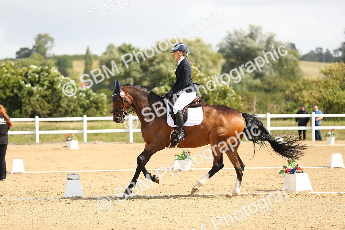 SBM_015648 - Class 13 - Novice 23 - 9.54-11.04