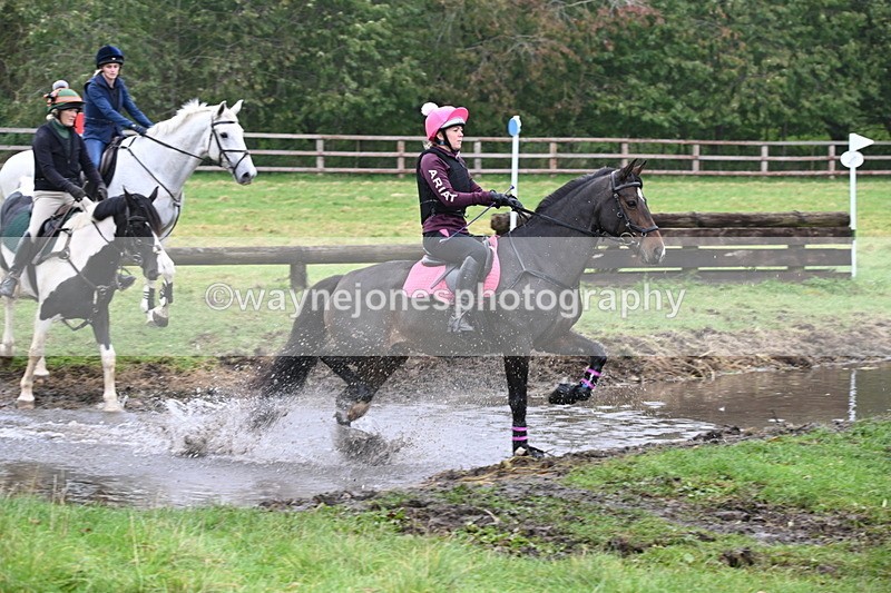 WJ6_9030 - Time at Photographer 14:46 to 14:57