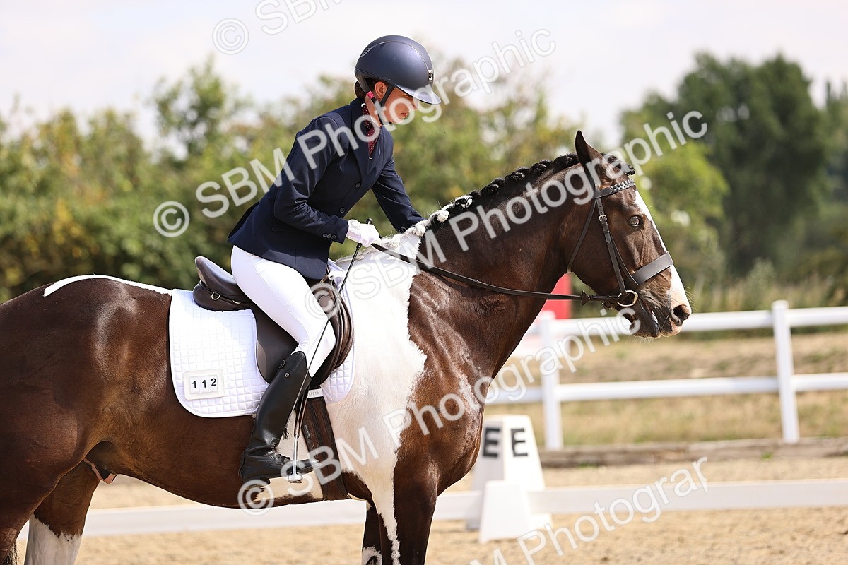 SBM_006565 - Intro 3 - 9.46-10.46