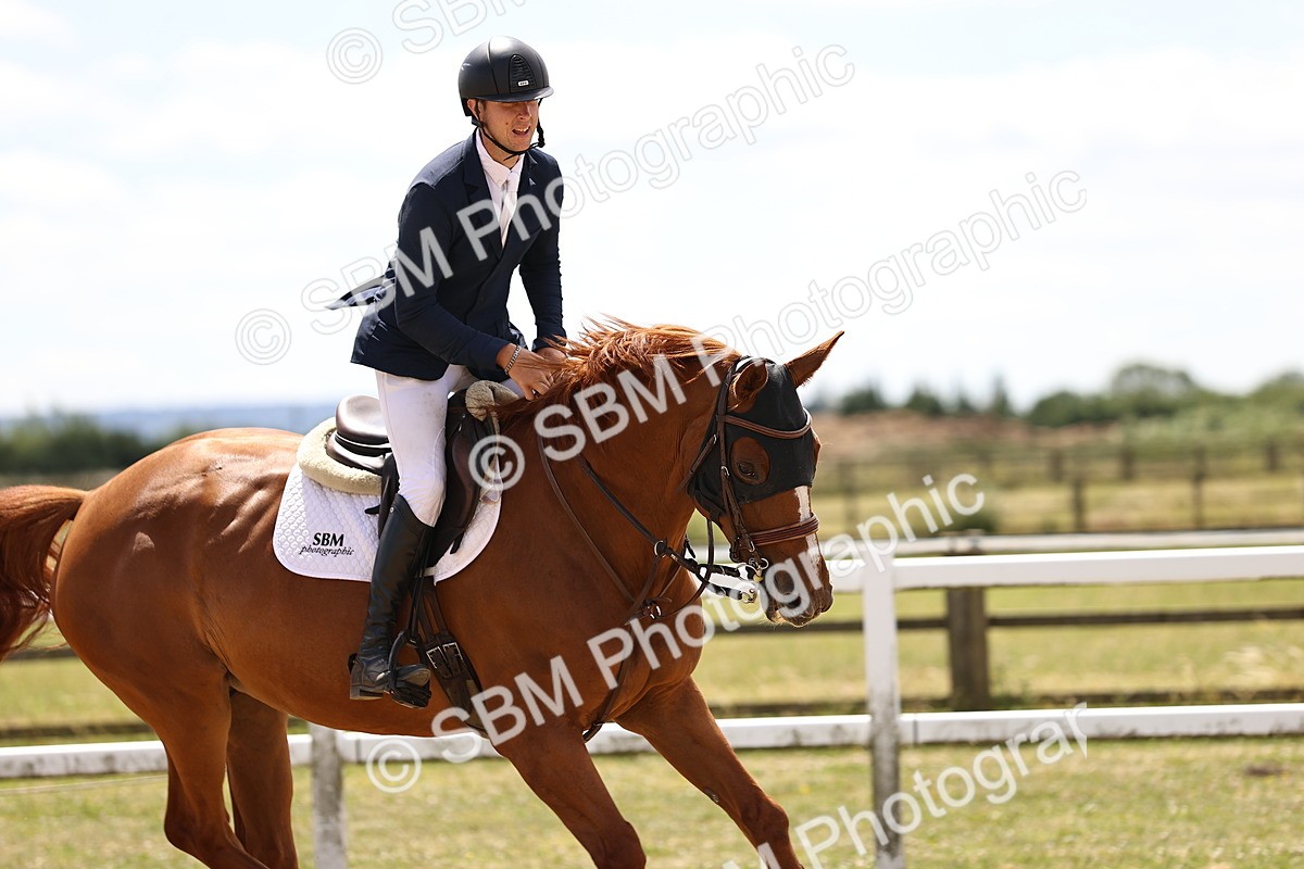 SBM_000889 - Class 4 - Senior Discovery - 1.00m