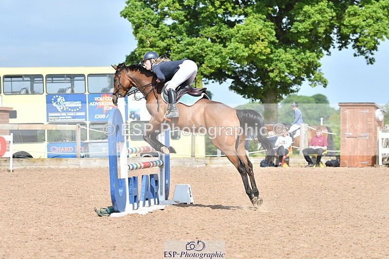 240609A-101118-03714 - Cls 16 Snr Discovery and 1m Open