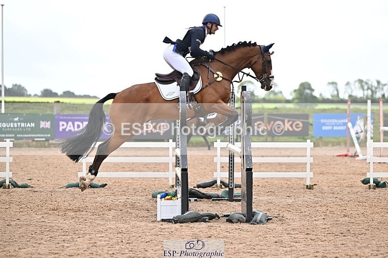 250831-114719-07927 - H-377-Alexander.Bragg