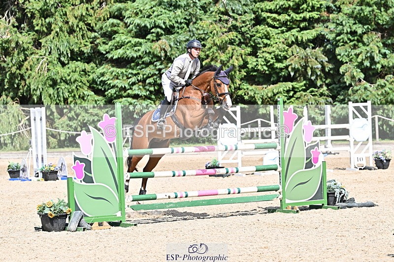 250704A-160813-11903 - Cls 23 Snr Foxhunter