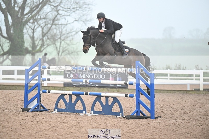 241102A-145402-05690 - SAT Cls 16 Winter 1.25 Jump Off