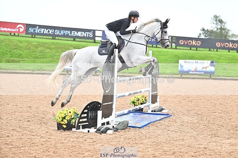 251003-120557-00638 - Cls 2 Newcomers and 1.10m