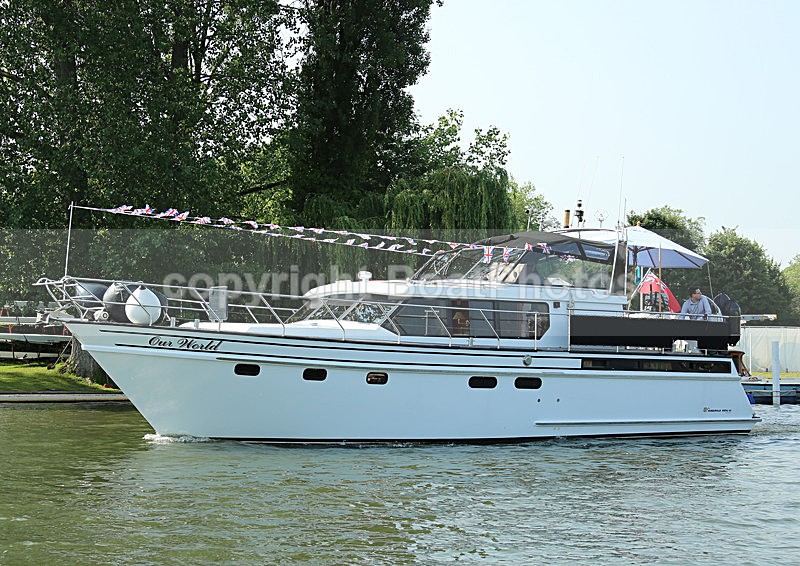 130705 OUR WORLD WT7A0463 - HENLEY ROYAL REGATTA - Friday 5th July 2013