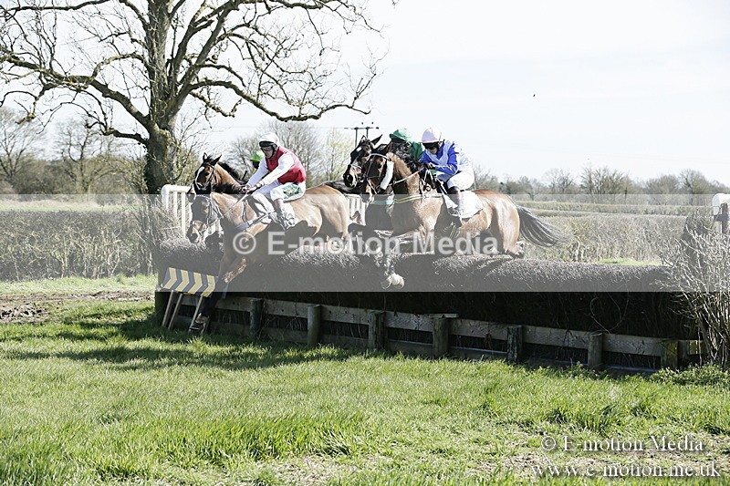 PtP 250317 11 - V.W.H. Hunt Point-to-Point Siddington 25/03/17