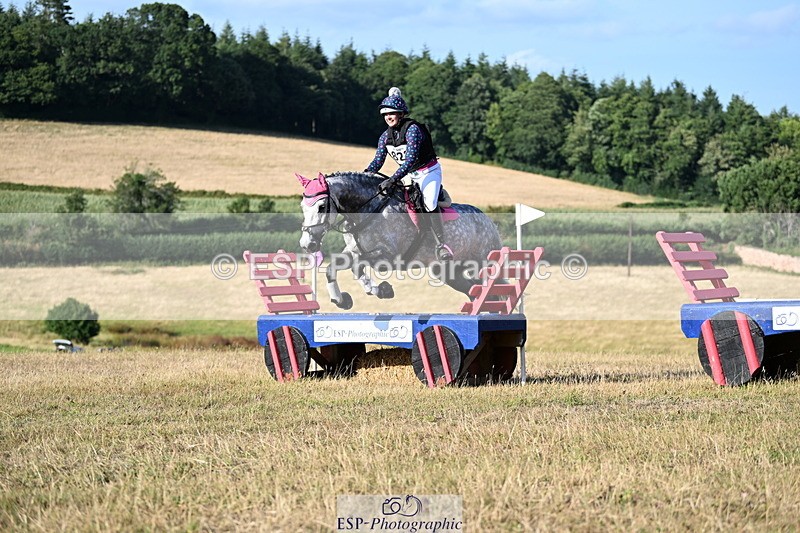 250803A-181046-18615 - R-823-Sophie.Channon-HIVES.LUCKY.BOUNCER