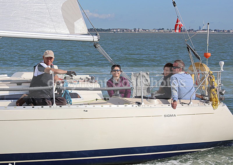 131006 CHASER GBR4448 SIGMA WT7A6354 - Sailboats - monohull