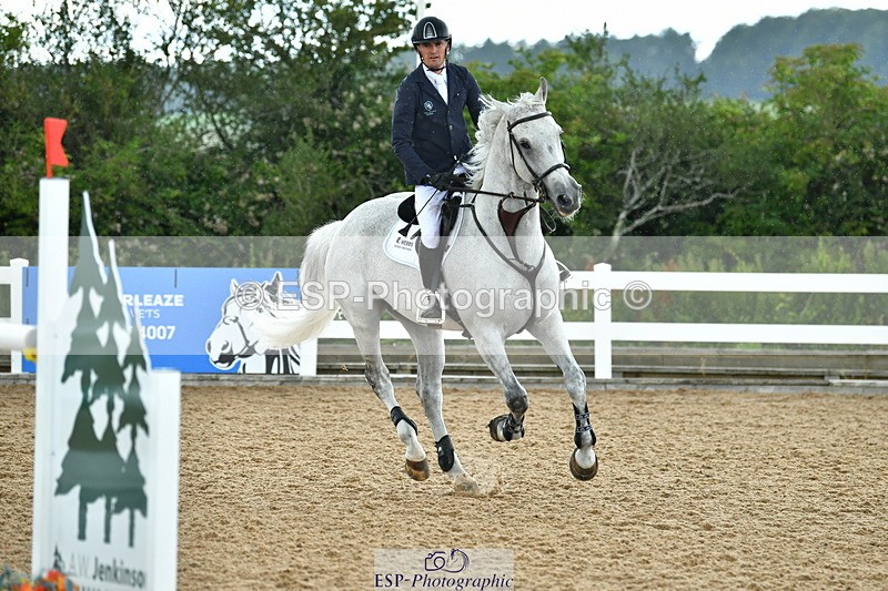 230721A-112954-05722 - Cls 18, 1 Star Silver 1.20m