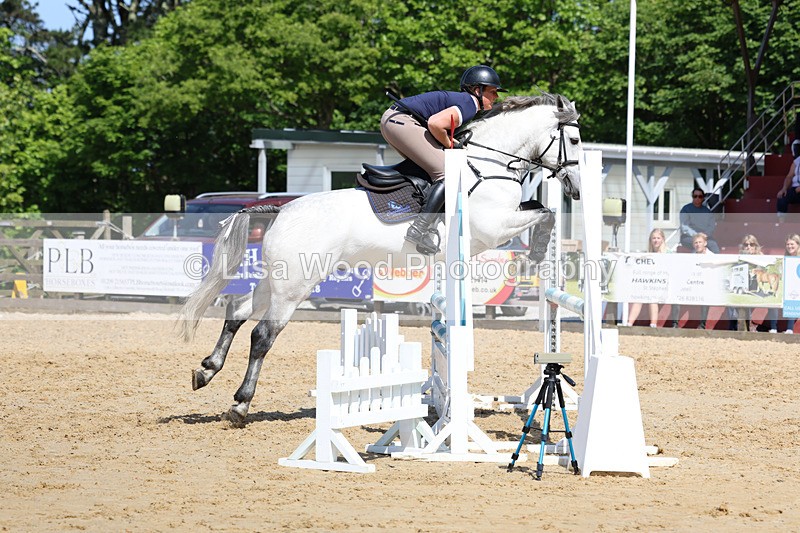 3E7A5929 - Class 4: Senior BN/90cm open