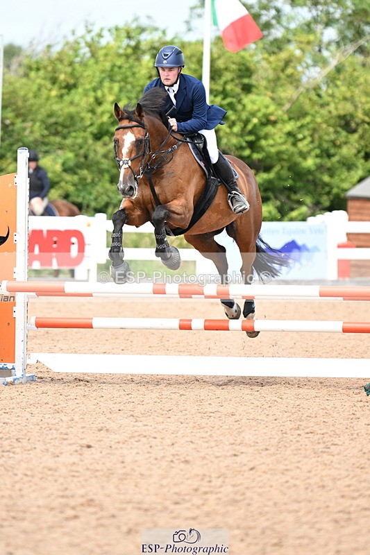 240802A-121207-04273 - Cls 23 85cm Amateur Qualifier