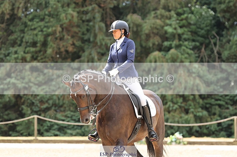 250809A-105710-03025 - 020-Scarlett.LaiFairfax.111