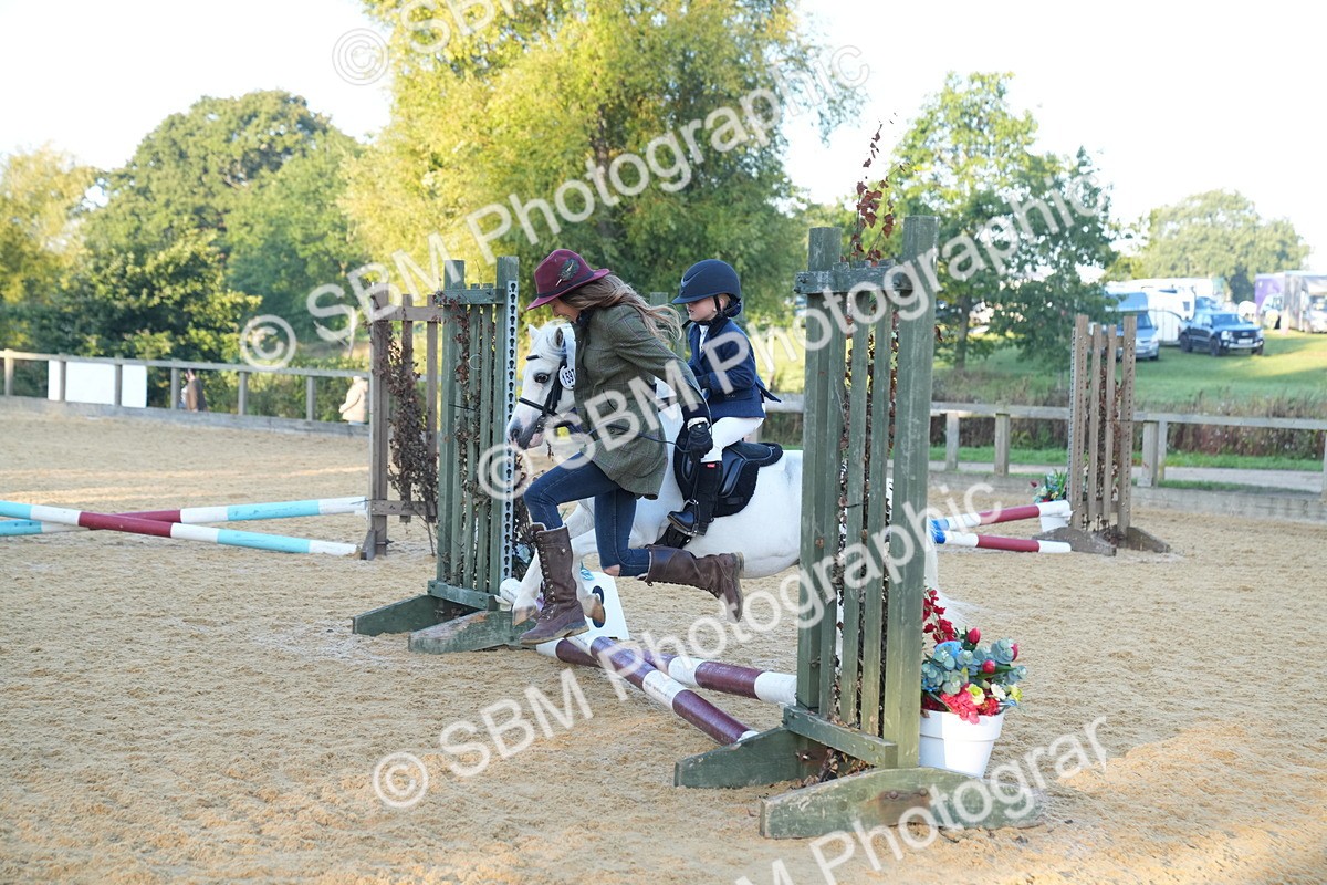 SBM_58855 - J63 - Minis Clear Round 30cm 40cm