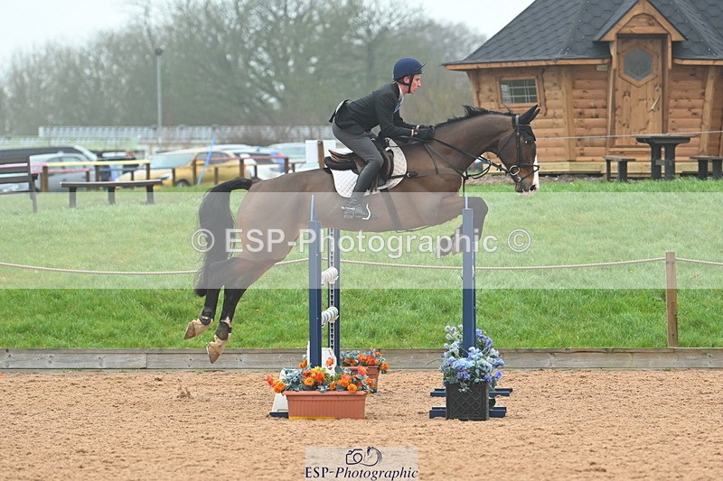 240316A-131203-03606 - Cls 15 Snr Foxhunter