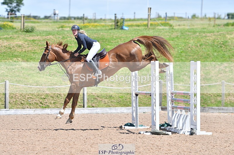 240609A-124138-05301 - Cls 18 Snr Newcomers and 1.10m Open