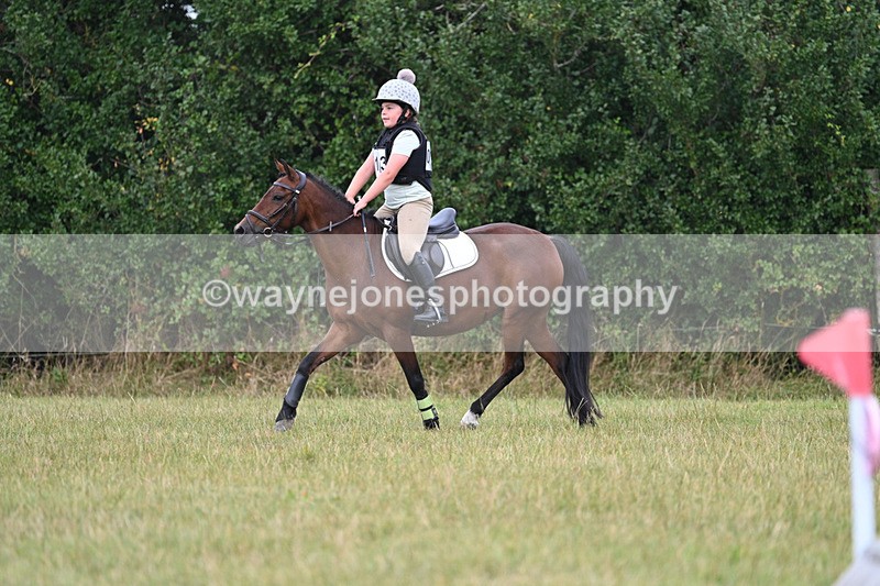 WJ7_5993 - 40cm XC Time 10:57 to 11:30