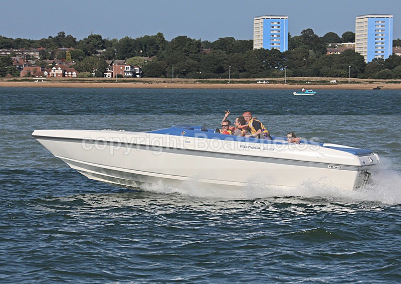 130831 RING 25 WT7A3844 - Speedboats